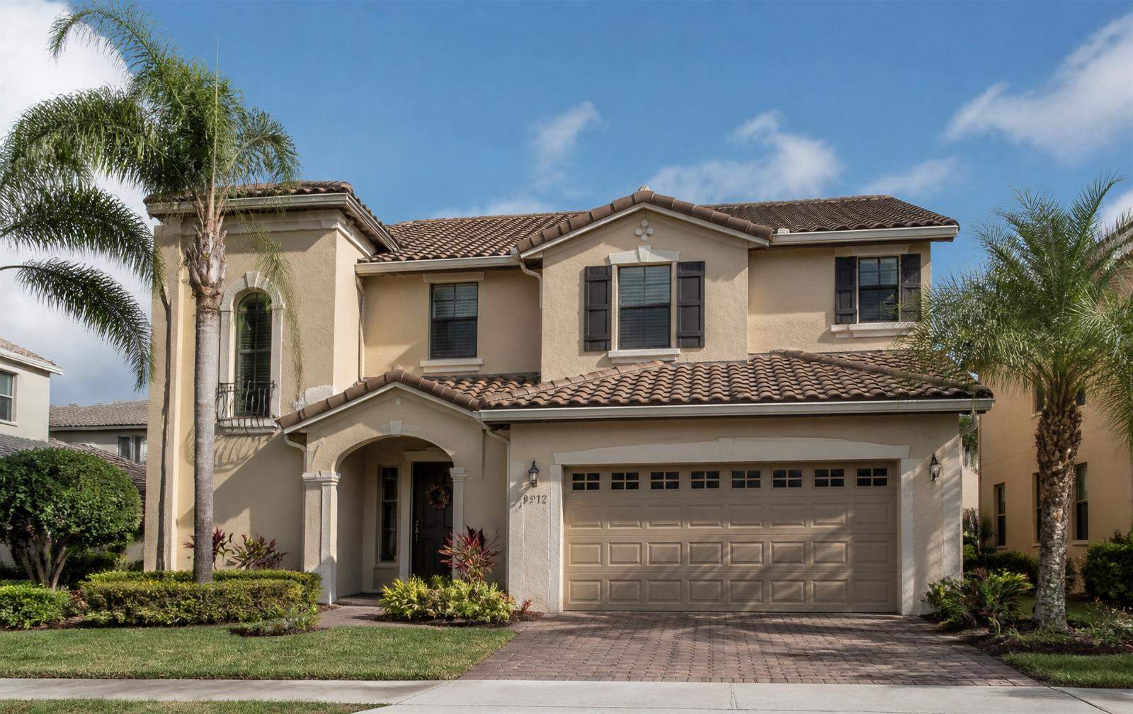 Residential home in Oviedo, FL